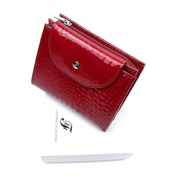 Женский  маленький лаковый кошелек из кожи Salfeite F-AE44-RED красный