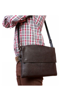 Горизонтальная кожаная сумка формата А4 Alvibag av-102brown коричневая