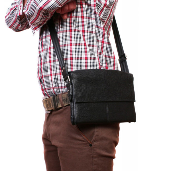 Кожаная сумка горизонтальная Alvibag AV-501-1 черная
